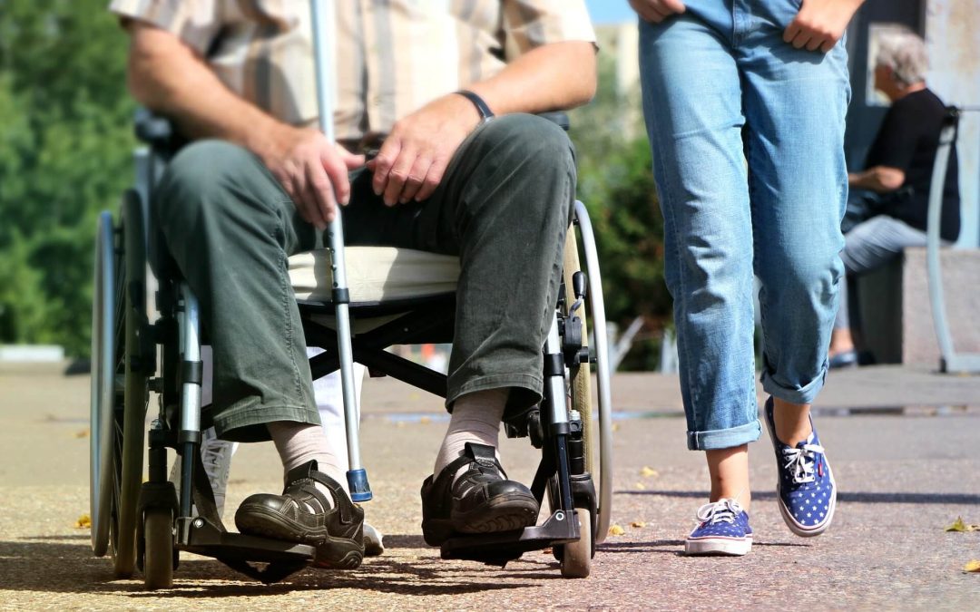L’allocation aux adultes handicapés (AAH) :  montant, conditions